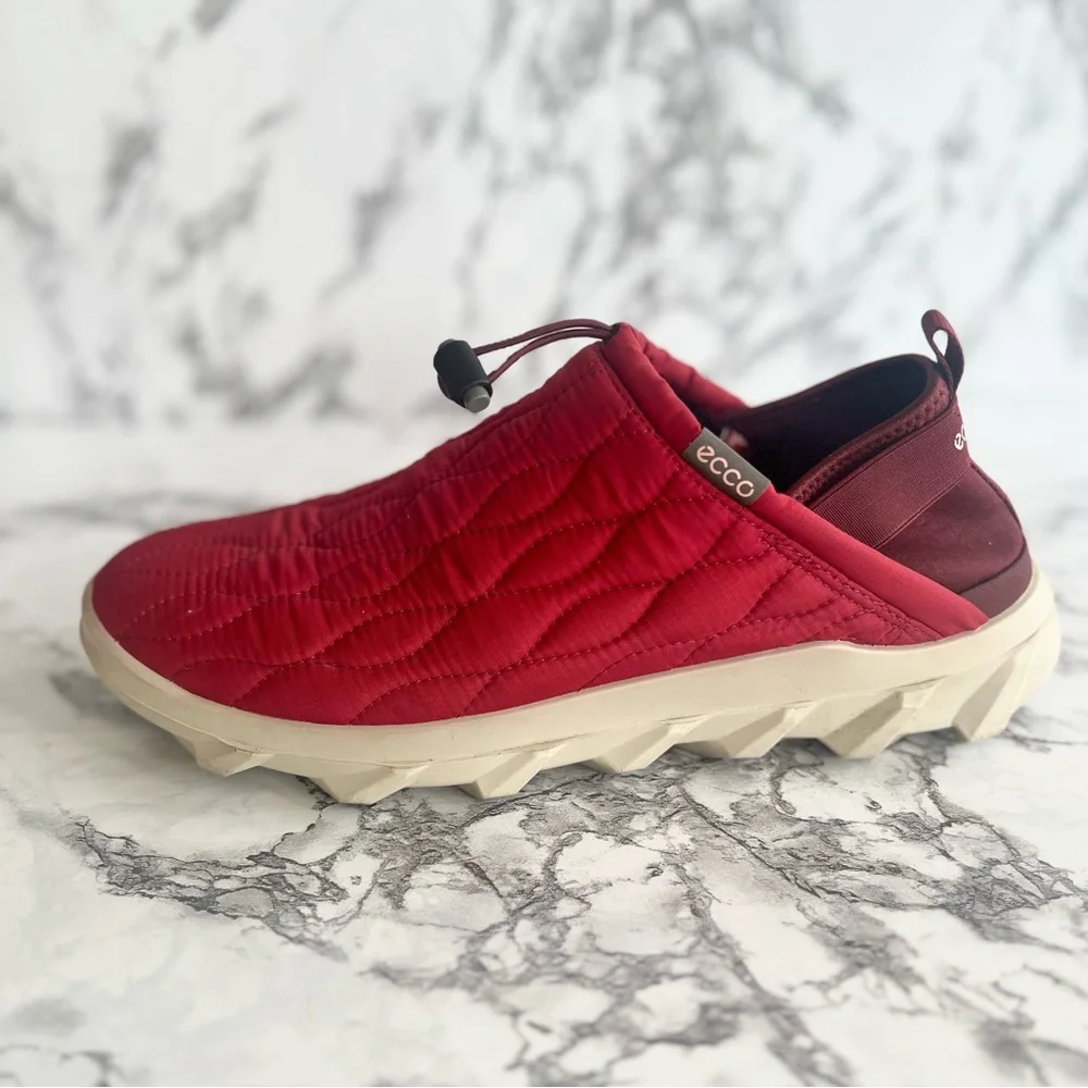 Ecco MX Quilted Red Chili Slipper Sneaker 10 Comfort Lounging
